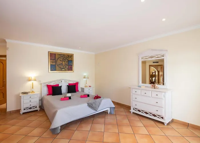 Villa Samoa By Algarve Vacation