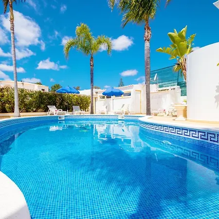 Samoa - Moradia Com Piscina Aquecivel E Bbq Em * Албуфейра